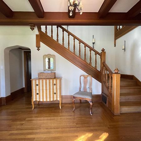 Timeless Tudor W/ Game Room, Pool Table & Hot Tub San Jose Exterior photo