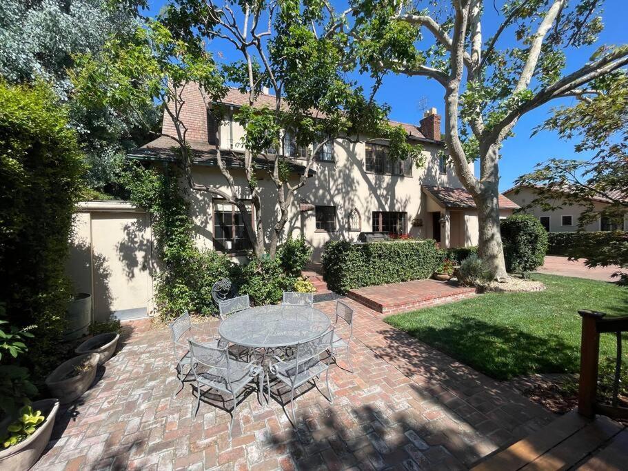 Timeless Tudor W/ Game Room, Pool Table & Hot Tub San Jose Exterior photo