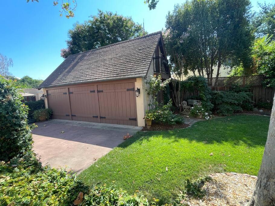 Timeless Tudor W/ Game Room, Pool Table & Hot Tub San Jose Exterior photo